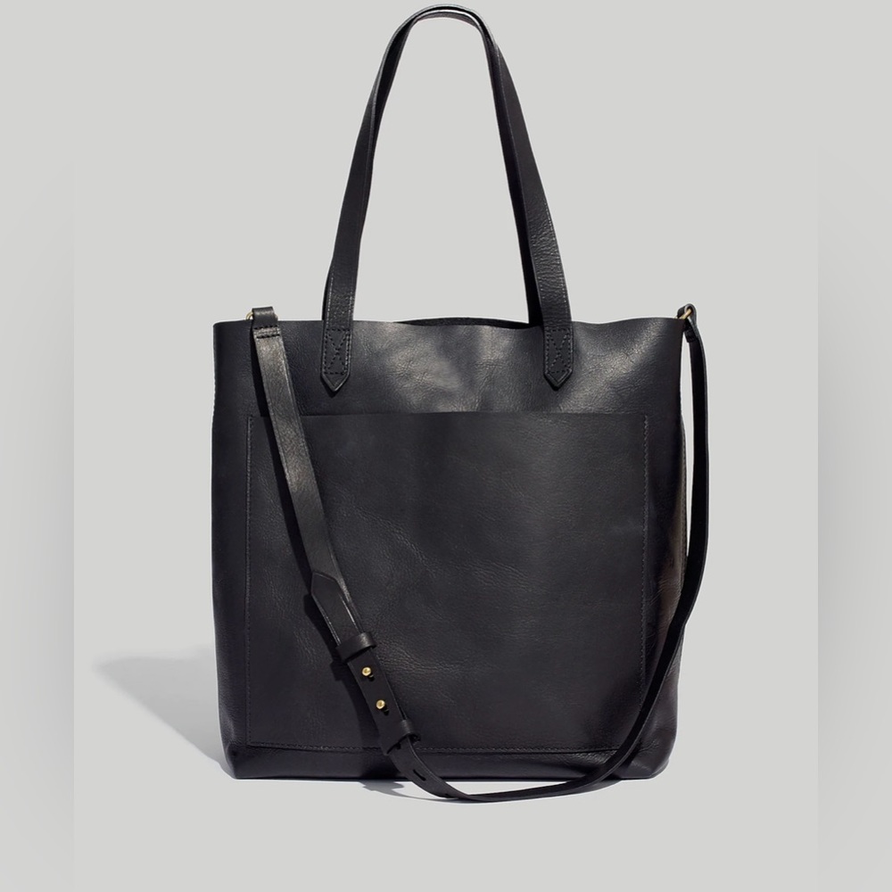 The Medium Transport Tote
